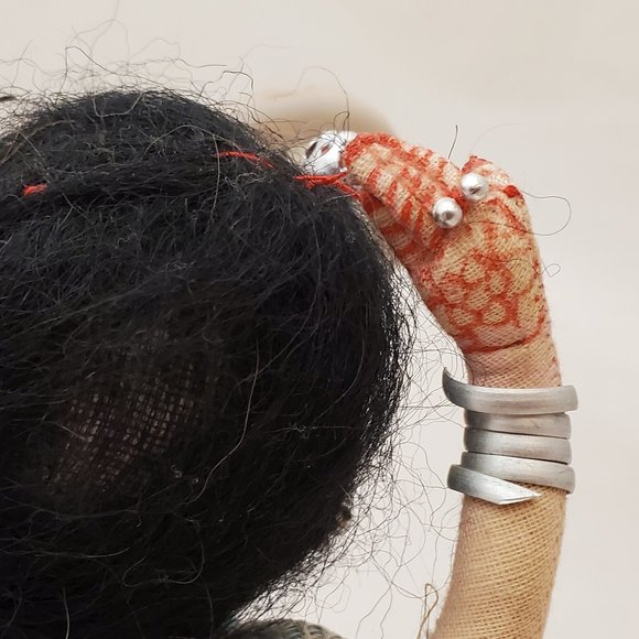 Traditional Rajasthan Woman Facing a Mirror on a Meadow - Picture 7 of 10